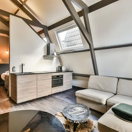 דירה Loft Studio's